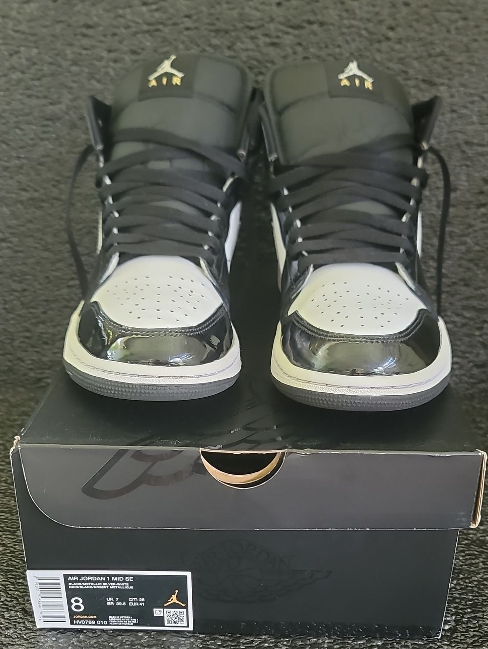Nike Air Jordan 1 Mid SE "Metallic Silver/Metallic Gold" Mens 8 Fast Shipping - Picture 5 of 16